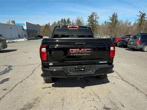 New 2025 GMC Canyon Elevation w/ Convenience Package image 7
