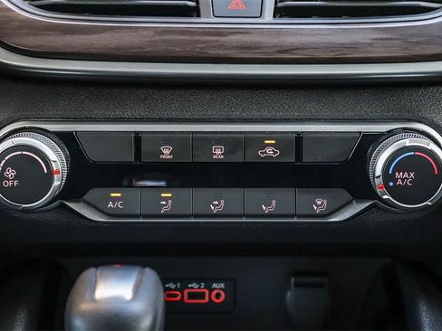 Used 2024 Nissan Altima 2.5 SV image 14