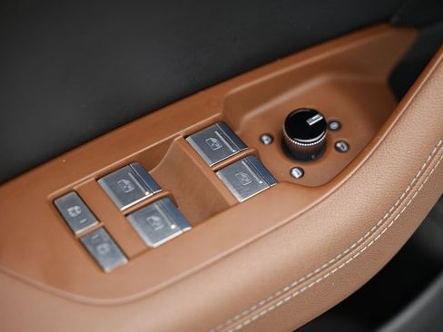 Used 2022 Audi A6 Premium Plus w/ Premium Plus Package image 19