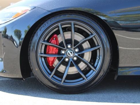 Used 2025 Nissan Z Performance w/ Floor Mat Package RWD image 17