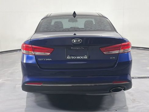 Used 2017 Kia Optima EX w/ Premium Package FWD image 6