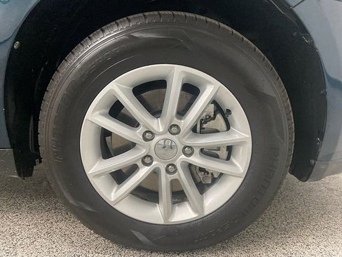 Used 2015 Dodge Journey SXT w/ Flexible Seating Group image 21