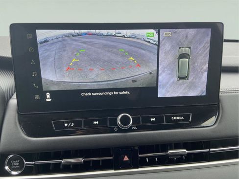 Used 2025 Mitsubishi Outlander SE image 65