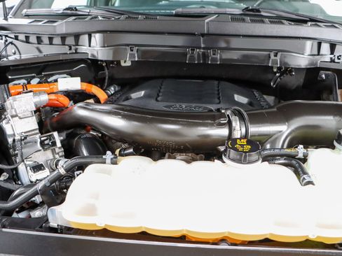 Used 2023 Ford F150 XLT w/ Equipment Group 302A High image 30