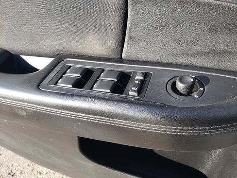 Used 2011 Chrysler 200 Touring w/ Cold Weather Group image 20