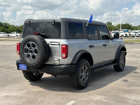 Used 2024 Ford Bronco Big Bend AWD/4WD image 9