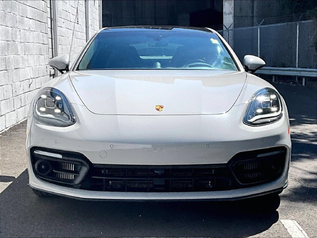 Certified 2023 Porsche Panamera 4 Platinum Edition AWD/4WD image 8