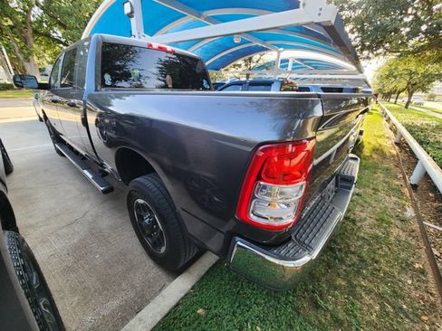 Used 2022 RAM 2500 Big Horn w/ Level A Equipment Group AWD/4WD image 3