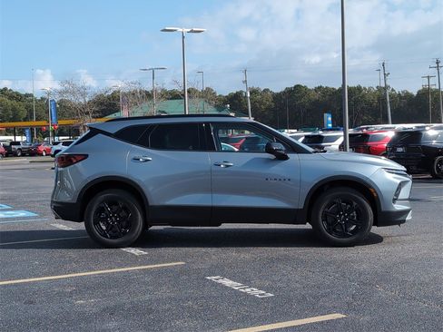 New 2026 Chevrolet Blazer LT image 6