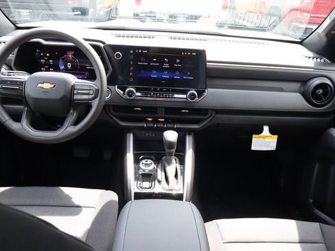 New 2026 Chevrolet Colorado W/T w/ WT Custom Package AWD/4WD image 18