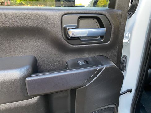 Used 2024 Chevrolet Silverado 2500 Custom w/ Custom Convenience Package image 23