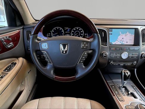 Used 2013 Hyundai Equus Ultimate RWD image 8