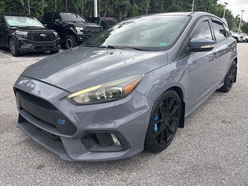 Used 2017 Ford Focus RS image 5