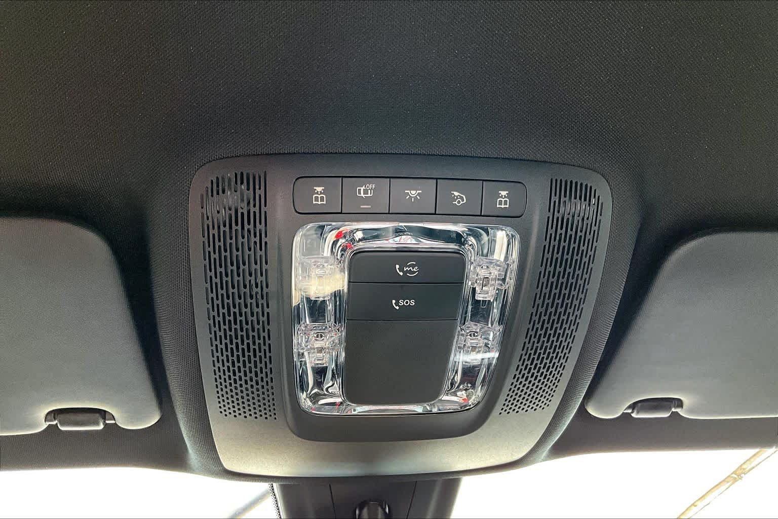 Used 2021 Mercedes-Benz GLB 250 image 35