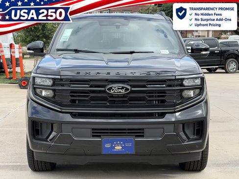 New 2026 Ford Expedition Max Platinum w/ Stealth Appearance Package AWD/4WD image 8