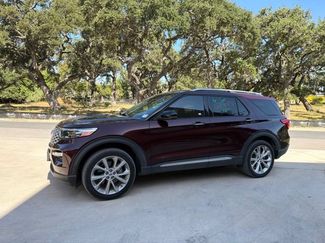 Used 2022 Ford Explorer Platinum w/ Premium Technology Package AWD/4WD video 1
