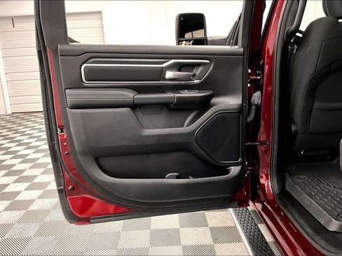 Used 2025 RAM 1500 Big Horn AWD/4WD image 23