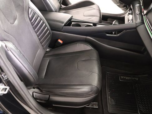 Used 2021 Hyundai Elantra Limited w/ Cargo Package image 14