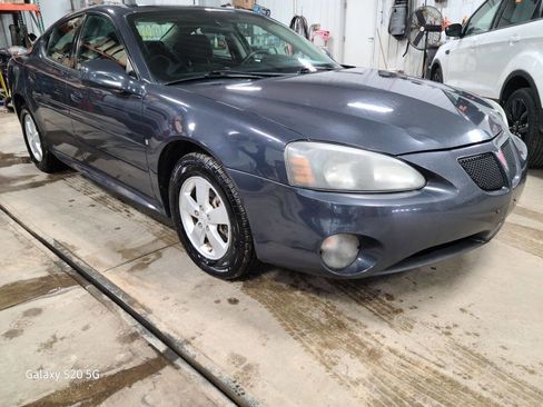 Used 2008 Pontiac Grand Prix image 1