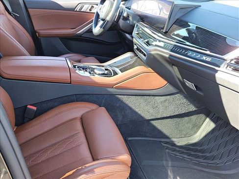 Certified 2025 BMW X6 xDrive40i image 26