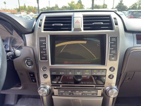 Used 2010 Lexus GX 460 Premium AWD/4WD image 19