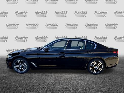 Certified 2023 BMW 530i xDrive w/ Premium Package image 7