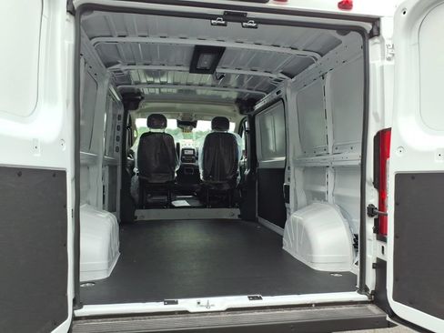 New 2026 RAM ProMaster 1500 w/ Safety Group FWD image 8