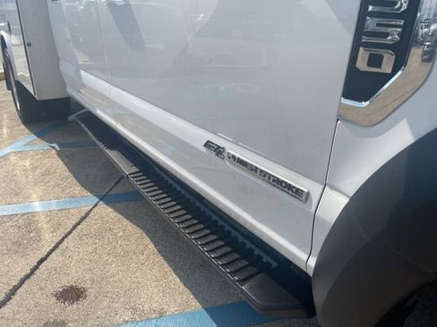 Used 2017 Ford F550 XLT image 15