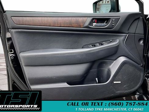 Used 2017 Subaru Outback 2.5i Limited image 23