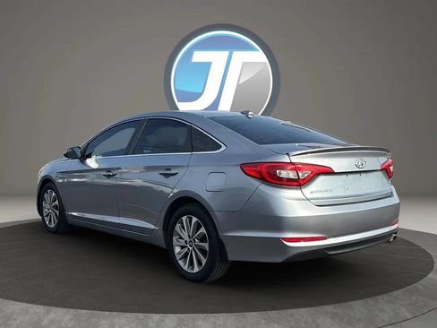 Used 2015 Hyundai Sonata SE FWD image 12