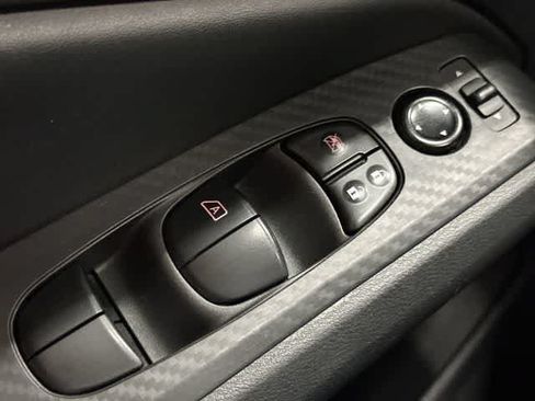 Used 2025 Nissan Altima 2.5 SV FWD image 20