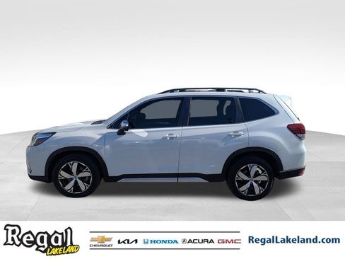 Used 2021 Subaru Forester Touring image 5