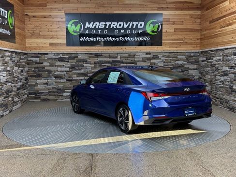 Certified 2023 Hyundai Elantra SEL w/ Convenience Package image 7