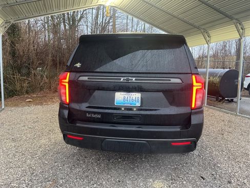 Used 2021 Chevrolet Tahoe Z71 w/ Z71 Signature Package image 6