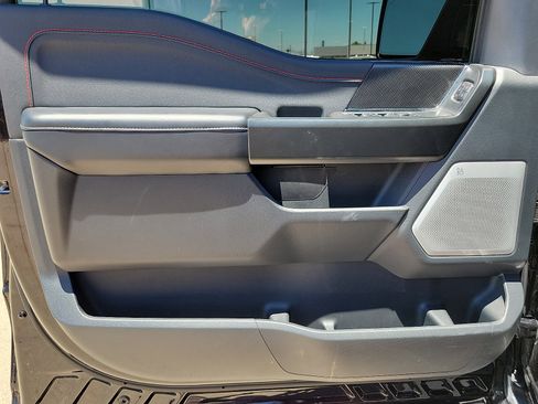Used 2025 Ford F150 Raptor AWD/4WD image 11
