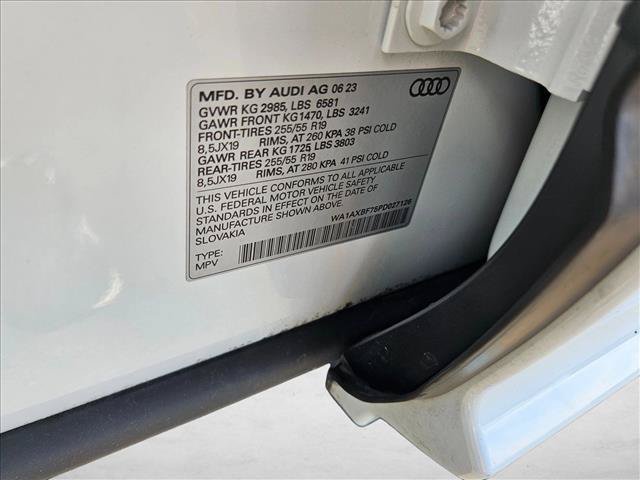 Used 2023 Audi Q7 3.0T Premium w/ Convenience Package AWD/4WD image 24