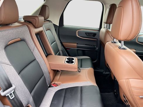 Used 2024 Ford Bronco Sport Outer Banks image 26