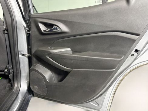 Used 2024 Chevrolet Trax LS FWD image 27