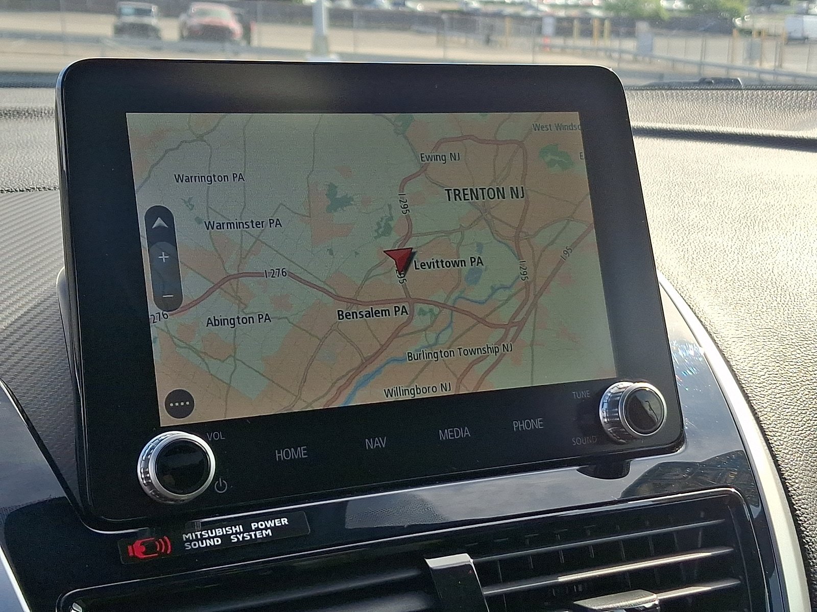 Used 2024 Mitsubishi Eclipse Cross SEL AWD/4WD image 17