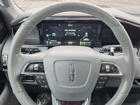 Used 2019 Lincoln Navigator Reserve w/ Cargo Package image 20