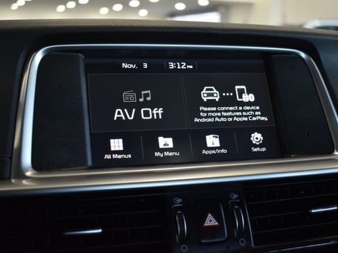 Used 2020 Kia Optima SE image 19