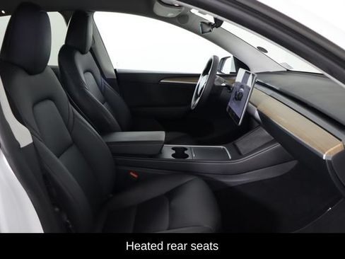 Used 2023 Tesla Model Y Long Range AWD/4WD image 16