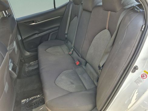Used 2019 Toyota Camry LE FWD image 17