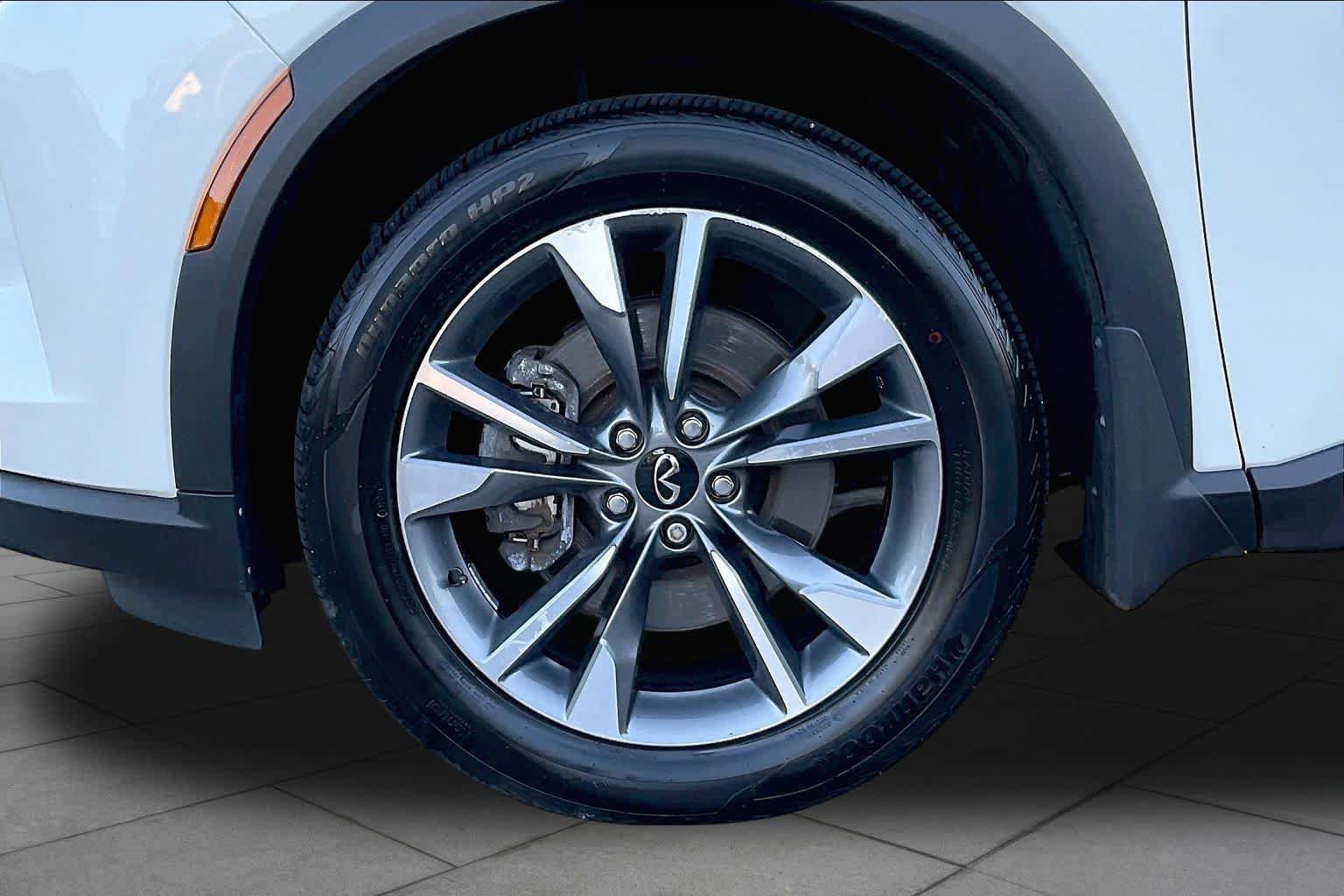 Used 2024 INFINITI QX60 Luxe AWD/4WD image 10