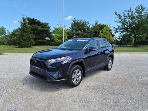 Used 2023 Toyota RAV4 XLE AWD/4WD image 1