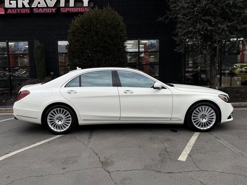Used 2019 Mercedes-Benz S 560 Sedan image 21