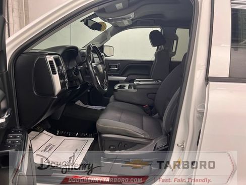 Used 2018 Chevrolet Silverado 1500 LT w/ All Star Edition AWD/4WD image 29