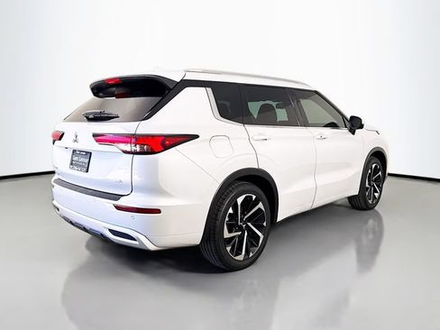 Used 2022 Mitsubishi Outlander SEL FWD image 7