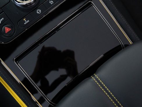 Used 2025 Bentley Continental GT Speed image 35