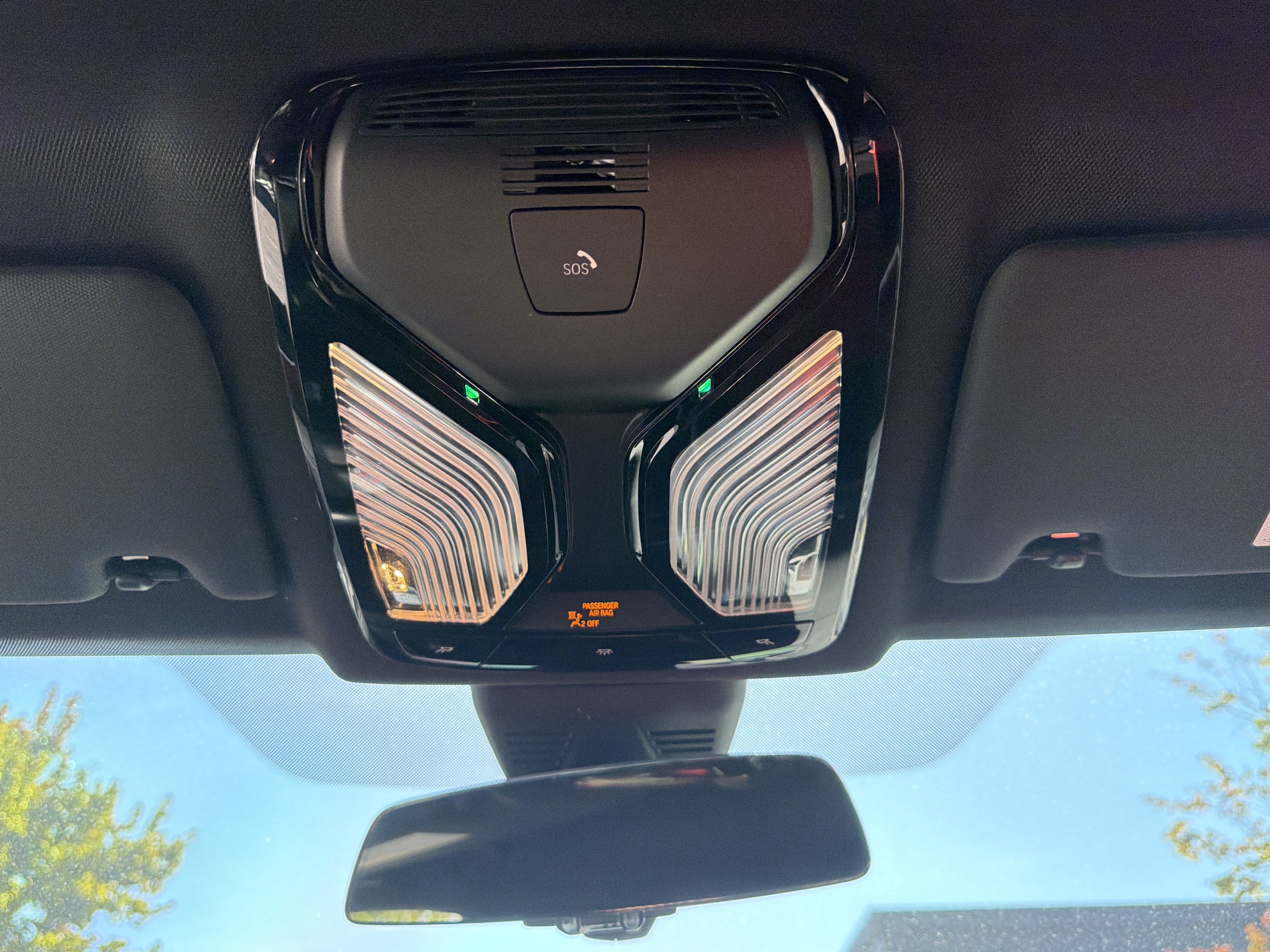 Used 2024 BMW M3 w/ M Carbon Exterior Package RWD image 82